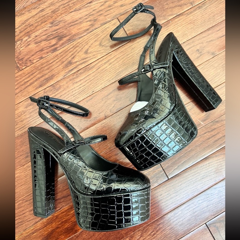 NEW Steve Madden Scotlyn Black Croc Heeled Strappy Pump Block Heels - Picture 9 of 11